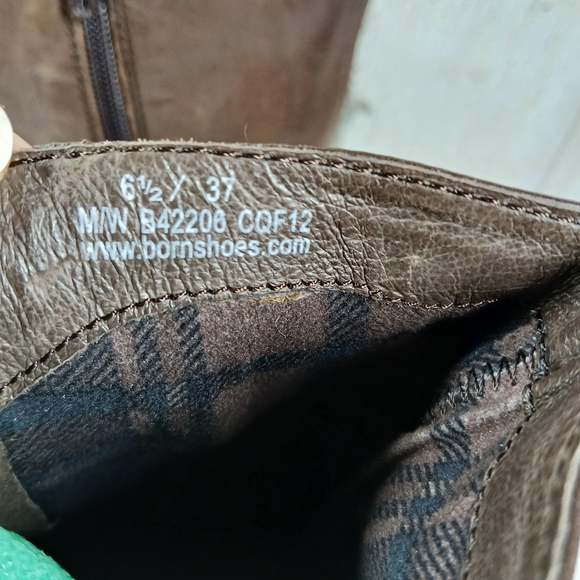 Born Shoes Brown Leather Knee-High Riding Boots Button Detail #1471 - Picture 7 of 15